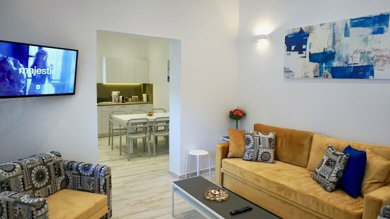 Apartamentos Lux Central Apt In Athens