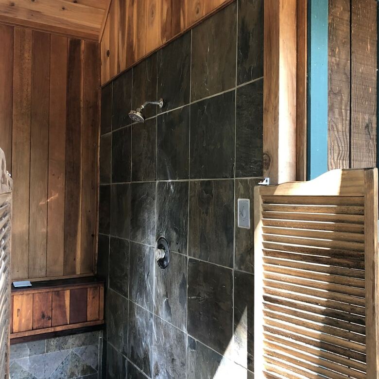 Apartamento Heartwood Mountain Sanctuary