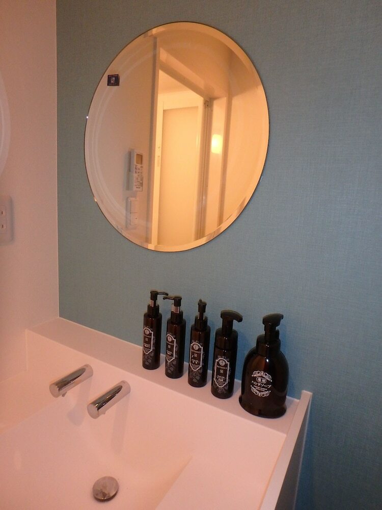 Hostal Bed & Breakfast Renga Daikanyama - Hostel