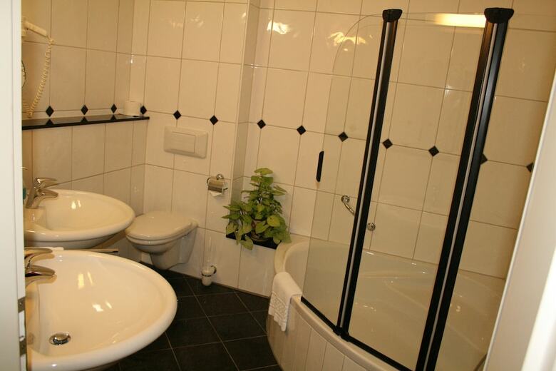 Hotel Hostellerie Bacher Gmbh