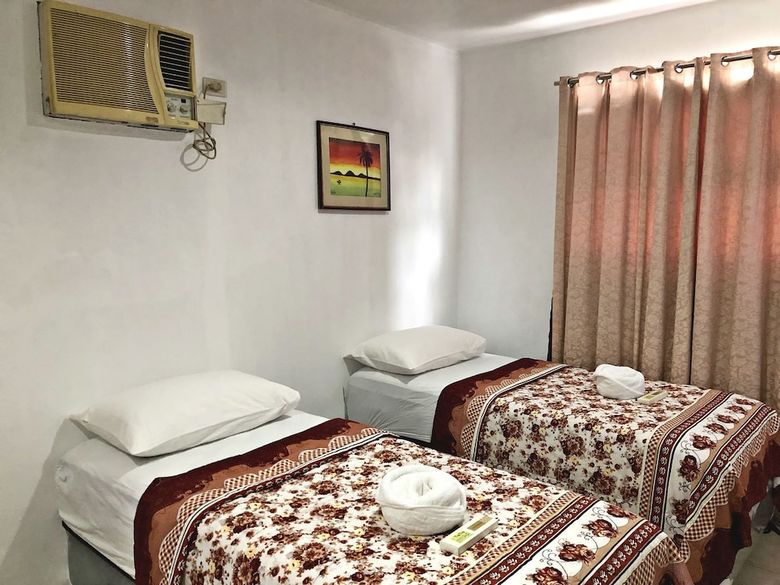 Hotel Tiptop Tower Suite Inn