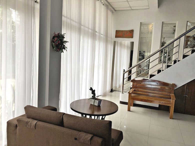 Hotel Tiptop Tower Suite Inn