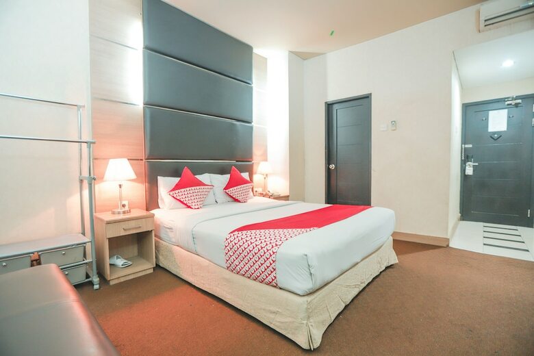 Oyo 180 Hotel Mirah
