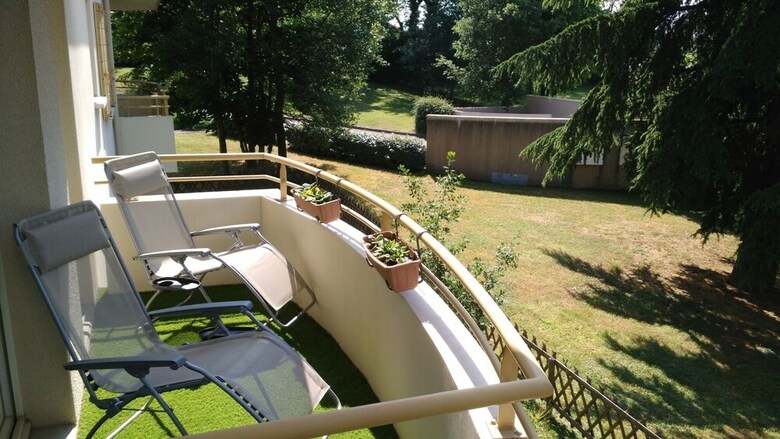 Hotel Chambre D'h�te Avec Balcon Et Vue Sur Le Parc