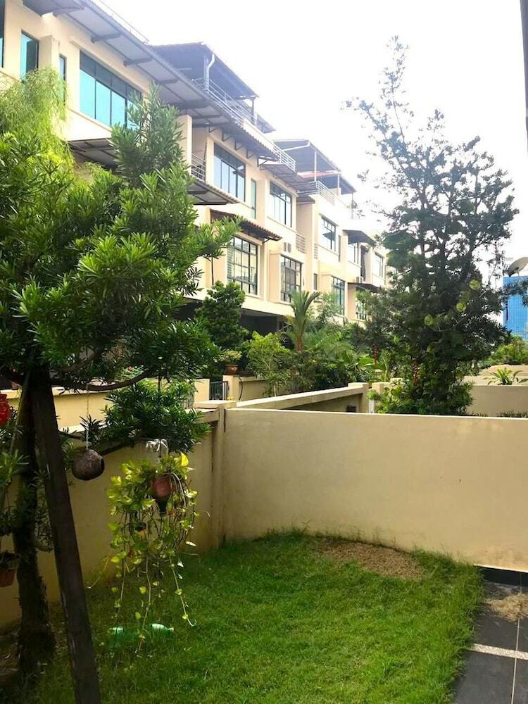 Apartamentos Palm Villas