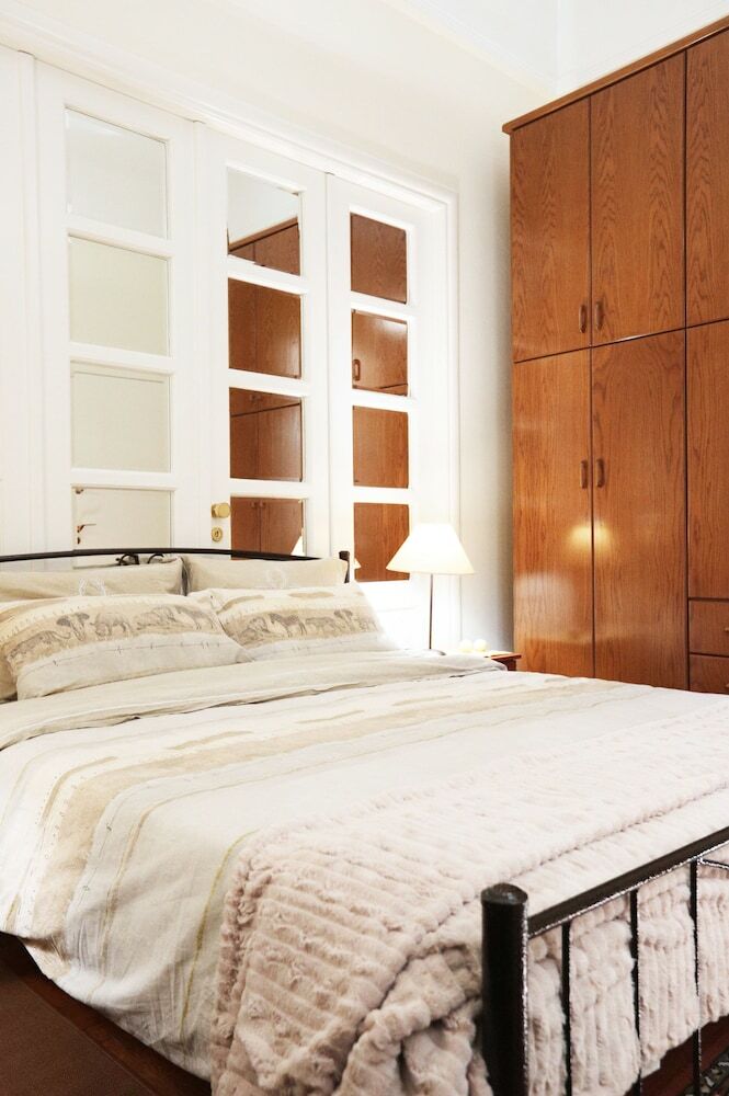 Pagrati Penthouse Apartment