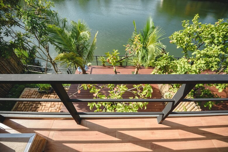 Phuengluang Riverside Hotel Chanthaburi