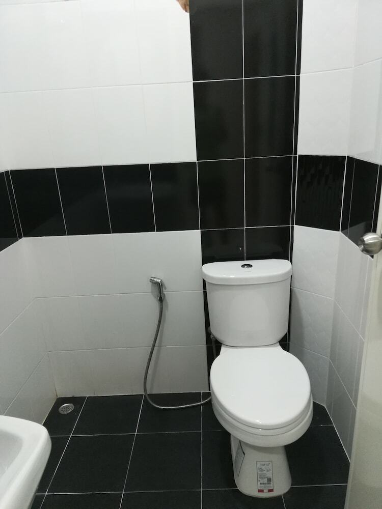 Hotel Sroe Ground Homestay