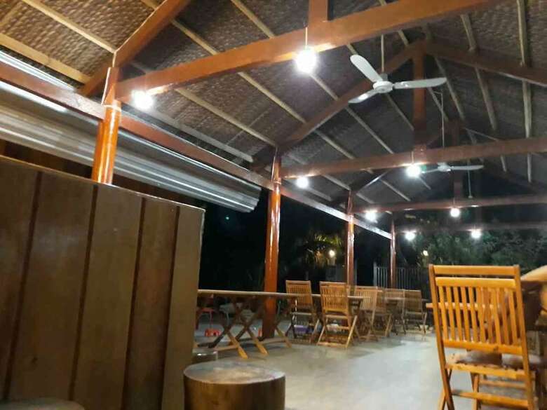 Hotel Coconut Homestay