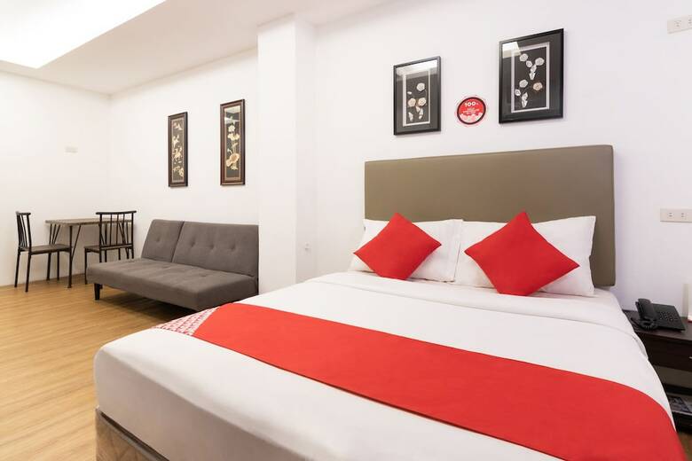 Hotel Oyo 108 Spiral Suites
