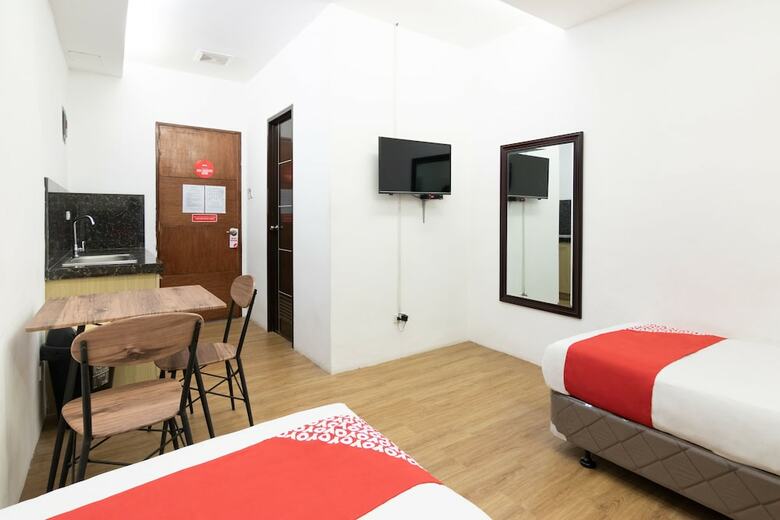 Hotel Oyo 108 Spiral Suites