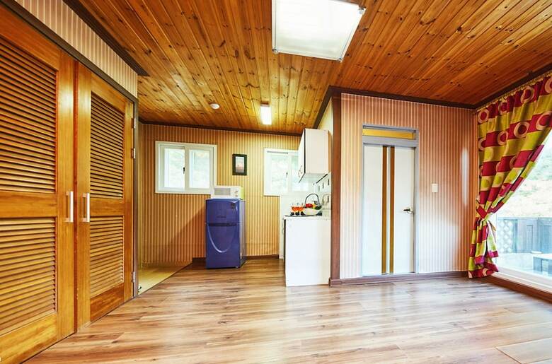 Pension Healing Road