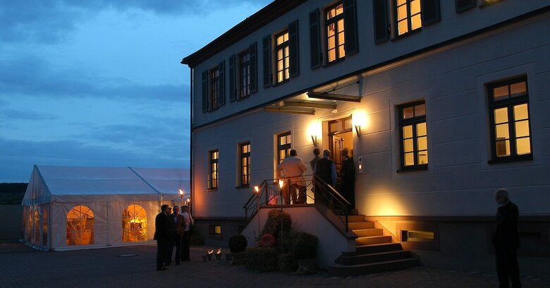 Hotel K�hlichs Paradeism�hle