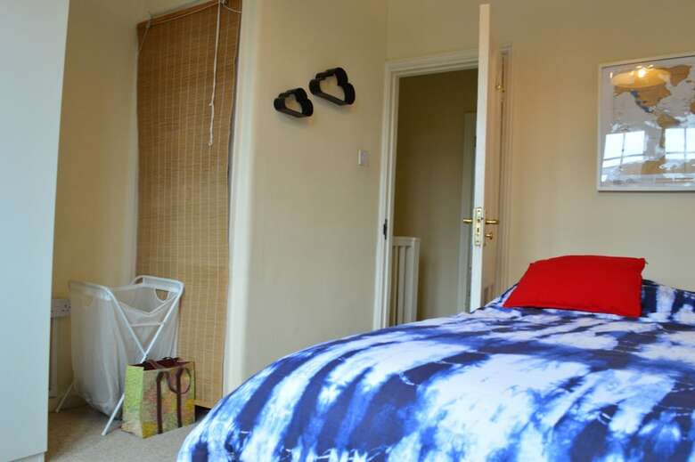 Tooting Broadway 2 Bedroom House