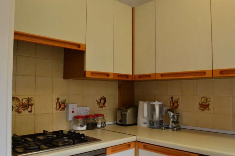 Tooting Broadway 2 Bedroom House