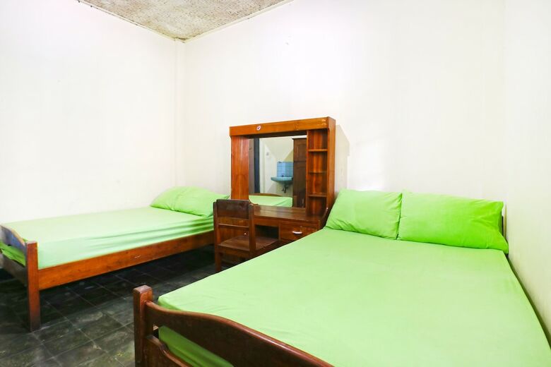 Motel Hotel Mawar 2