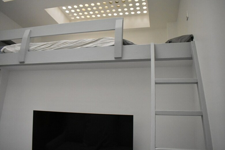 Spacious 3 Bedroom Apartment