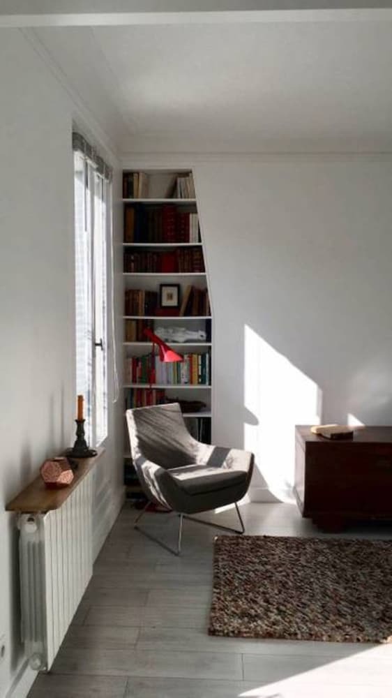 Apartamento Modern Studio In Paris With Balcony