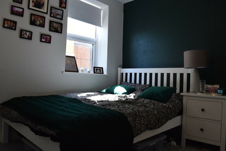 2 Bedroom Apartment Near Wimbledon