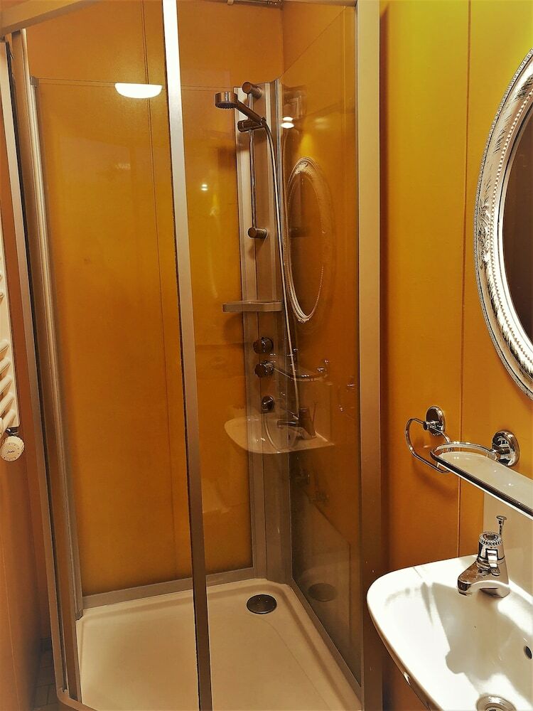 Hotel Guesthouse Langafit