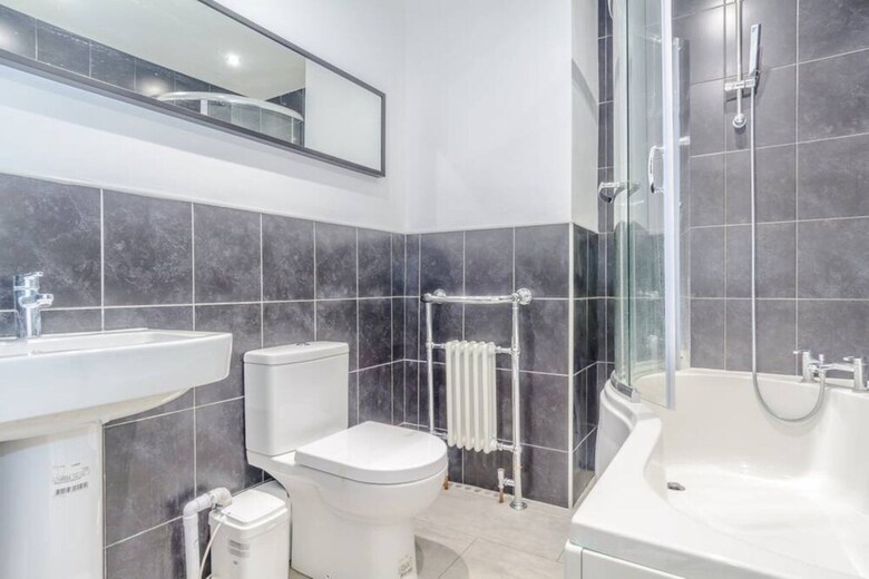 Luxury Georgian Apartment Central Bath