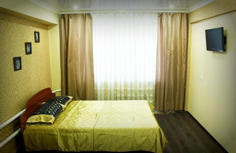 Dobrye Sutki Apartment On Merlina 20