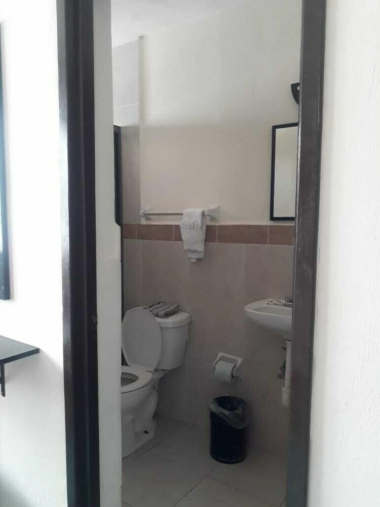 Hotel Y Restaurante Yaxactun