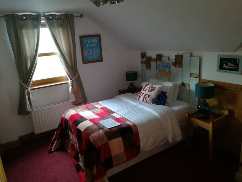 Bed & Breakfast Carnately Lodge Ballycastle