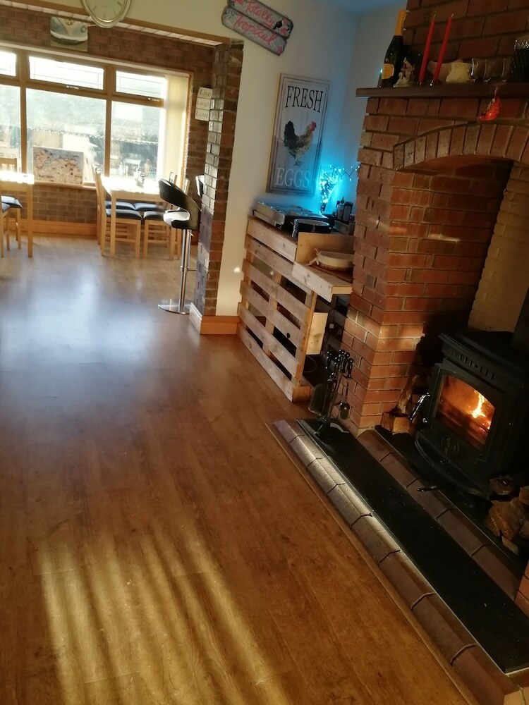 Bed & Breakfast Carnately Lodge Ballycastle