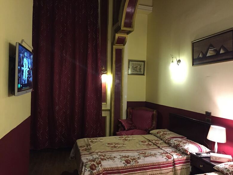 Hotel Cairo Inn