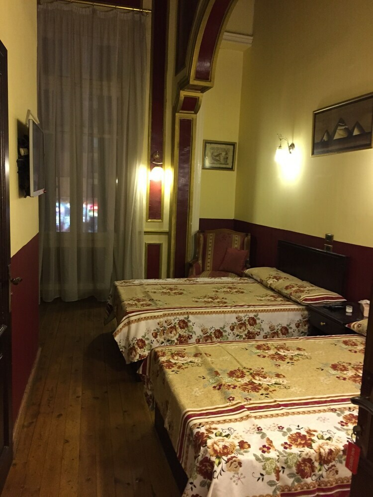 Hotel Cairo Inn