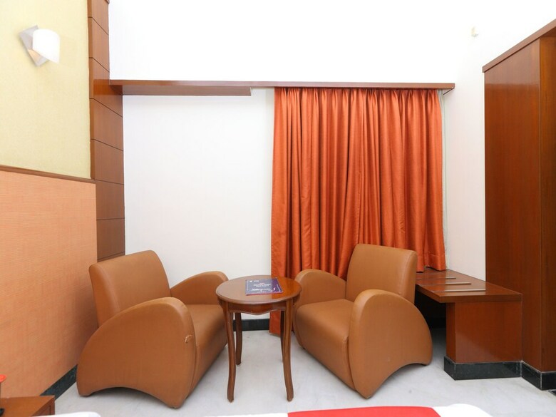 Hotel Collection O 30020 Koyambedu
