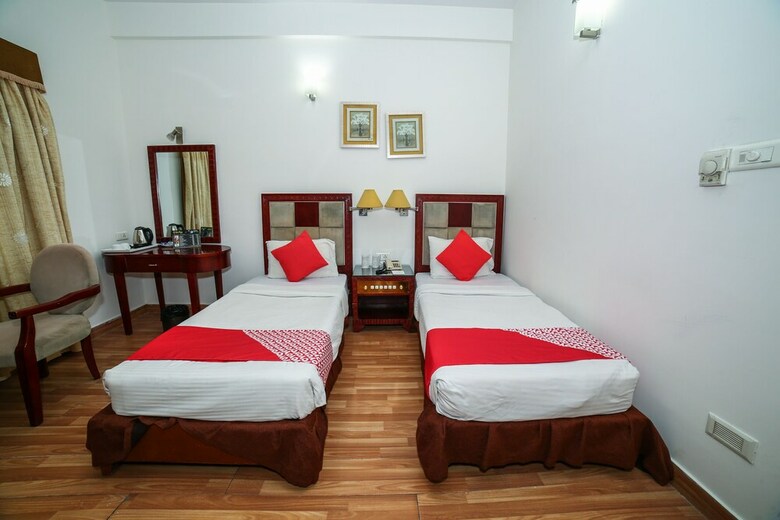 Hotel Capital O 5752 Tuma Park Adityaz