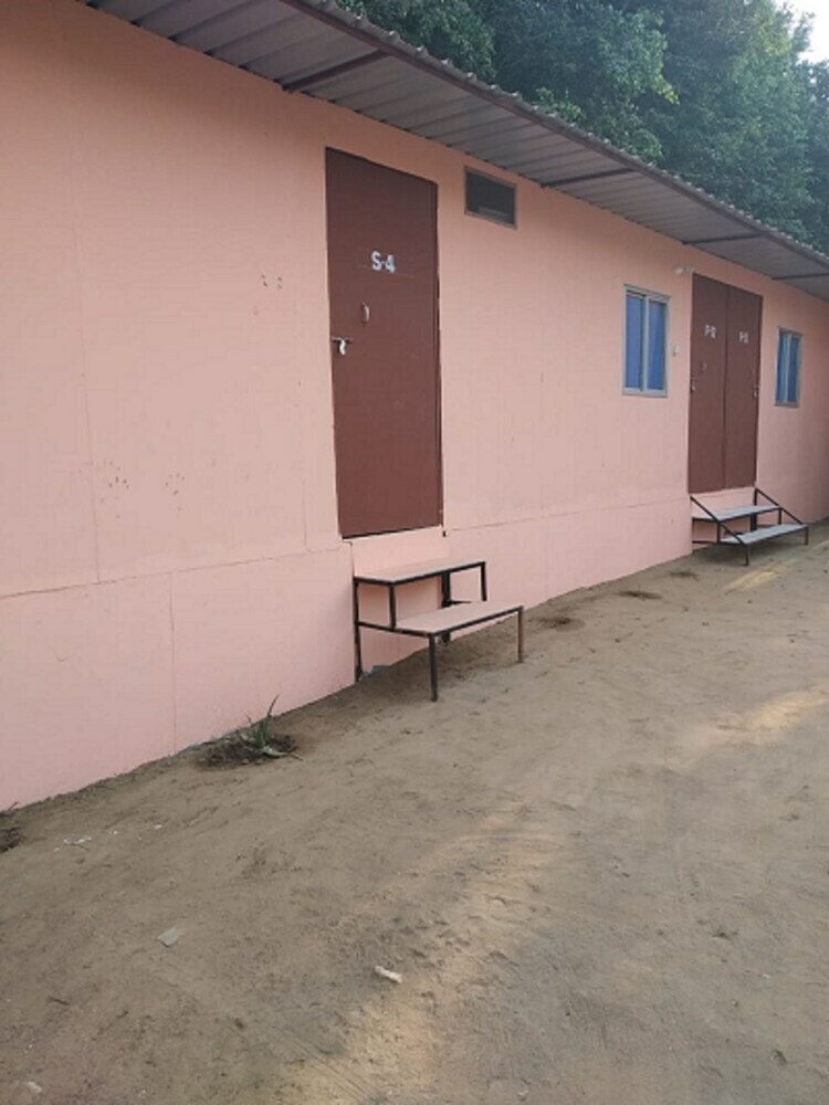 Hostal Prayag Divine Kumbh Camp
