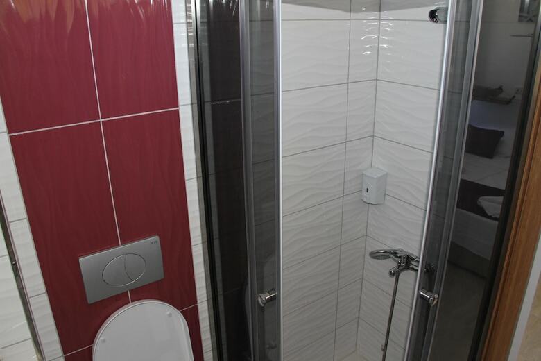 Hotel Aelbistan Otel