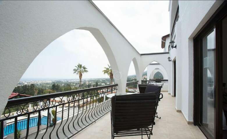 Hotel The Hideaway Club