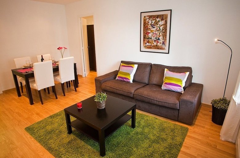 Central Apartment With Terrace