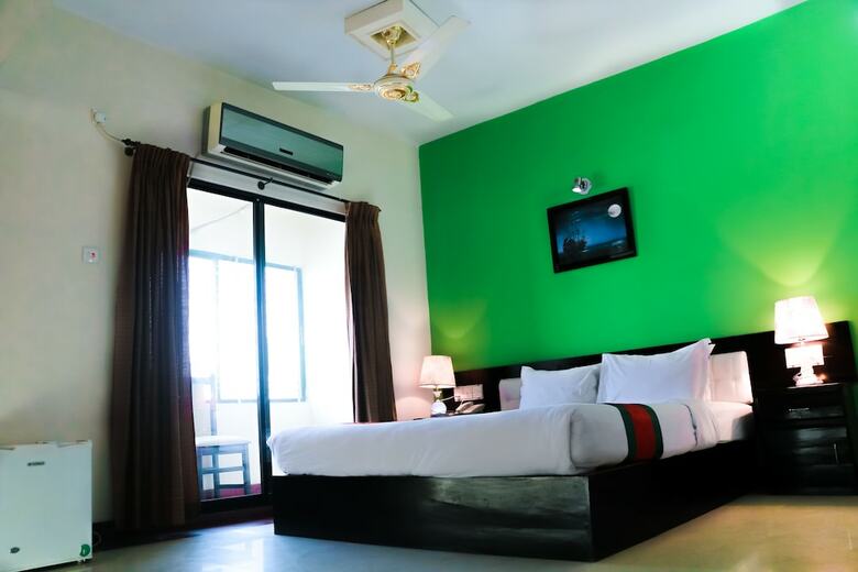 Hotel The Rahmania International