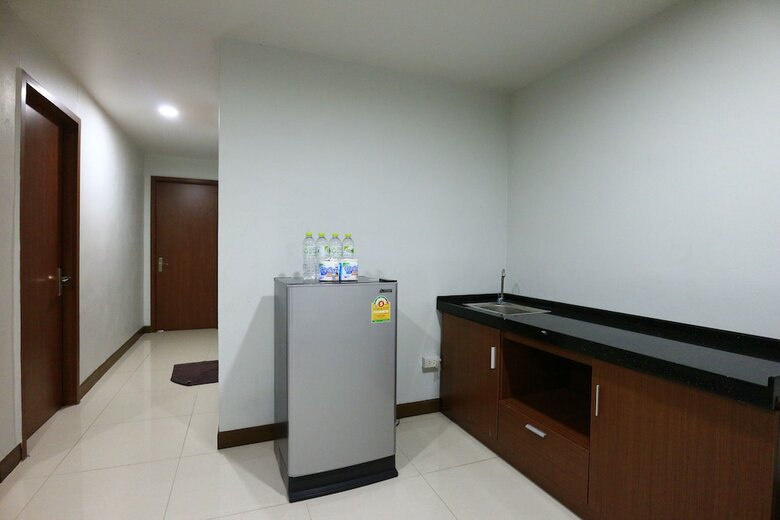 Hotel You House Residence