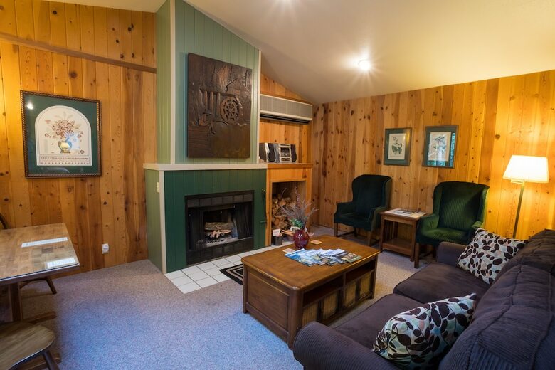 Posada Steamboat Inn
