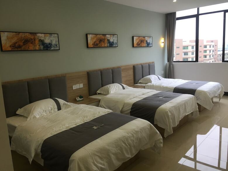 Hotel First Apartment