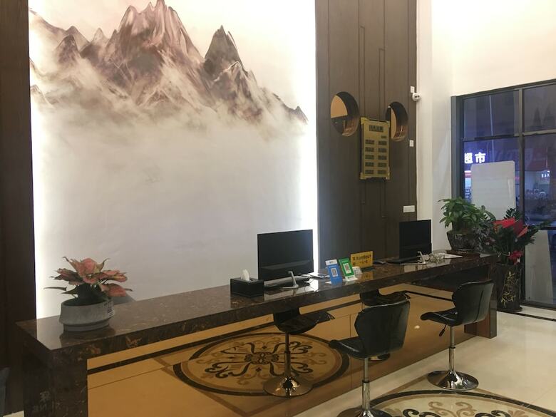 Hotel First Apartment