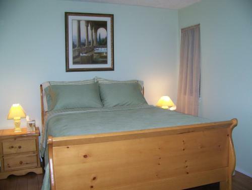 Moonlit Cove B&B