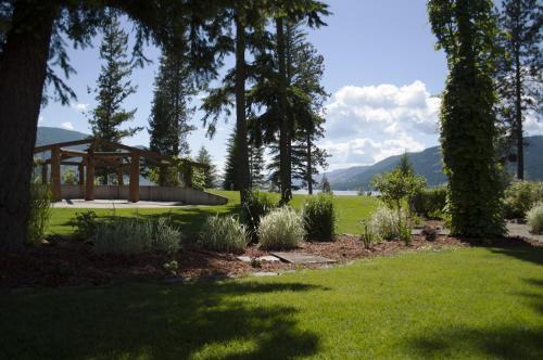 Hotel Quaaout Lodge And Talking Rock Golf