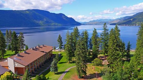 Hotel Quaaout Lodge And Talking Rock Golf