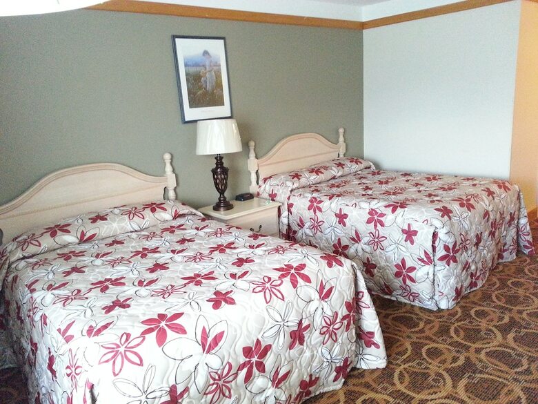 Granite Town Hotel