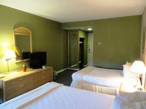 Hotel Riverside Resort And Conference Centre