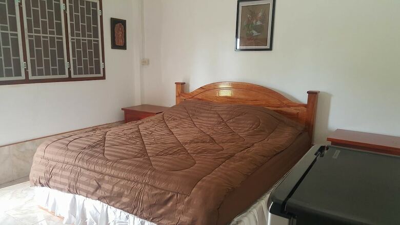 Hotel Pings Farmstay