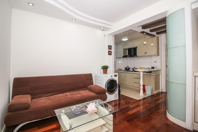 Ellies Apartment Biyun Branch