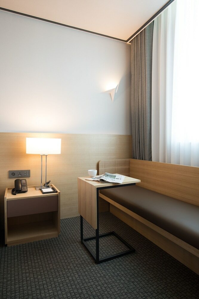 Orakai Cheonggyesan Hotel
